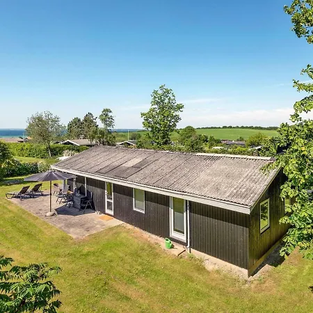 Holiday home Leefke - 300m From The Sea In Se Jutland By Interhome *